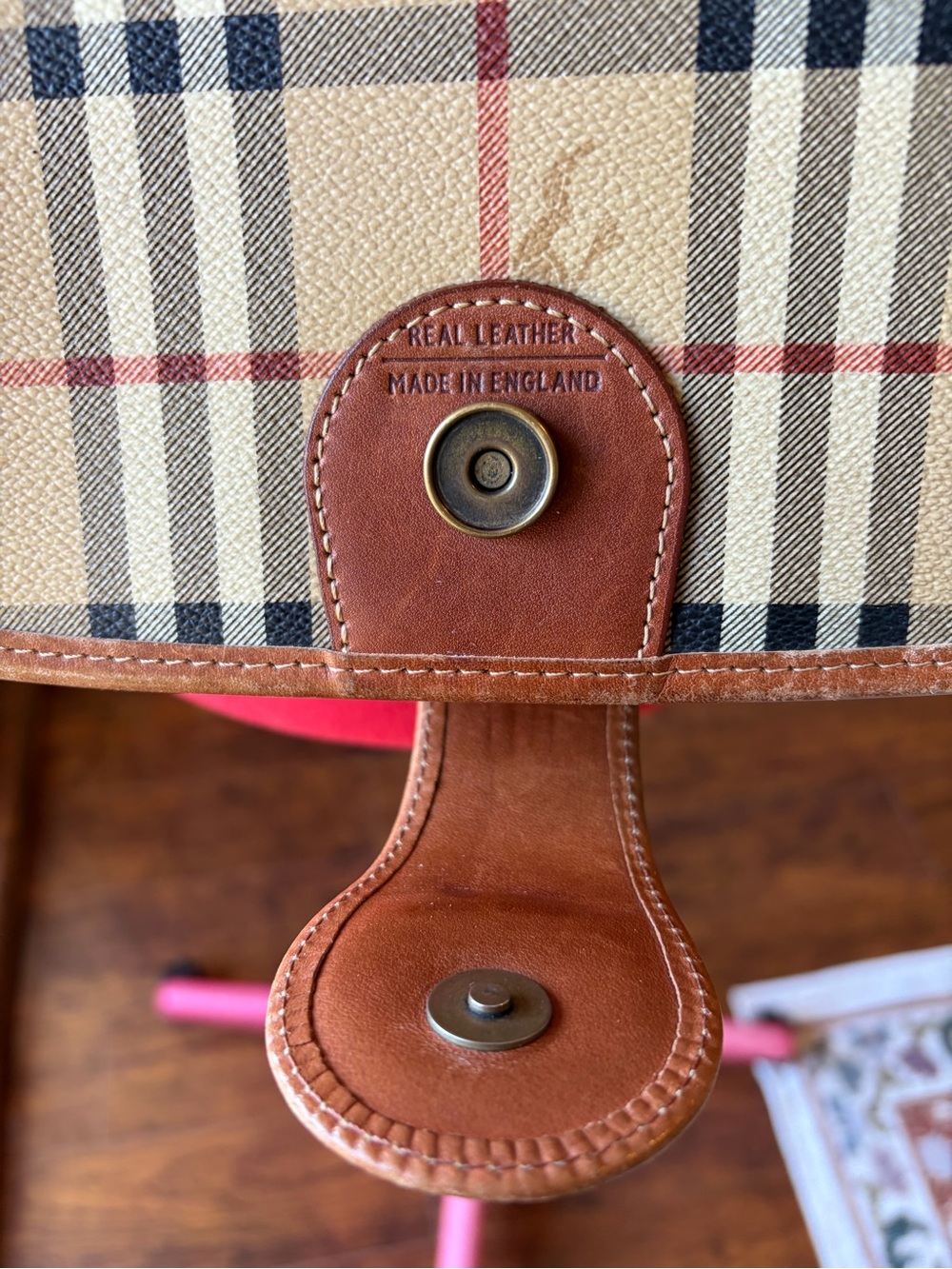 Burberry Vintage Classic Plaid Crossbody with Tan Leather Trim - Picture 3 of 16
